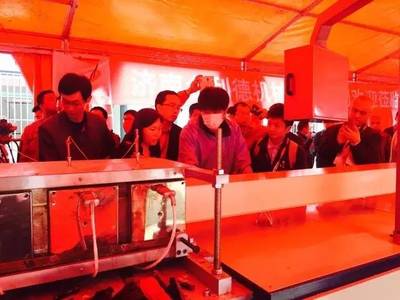 探索AI前沿技術 趨勢、挑戰與交流平臺